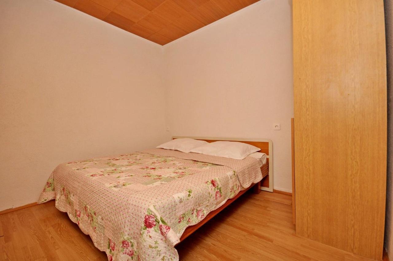 Apartment Jakov Donji Okrug  Kültér fotó
